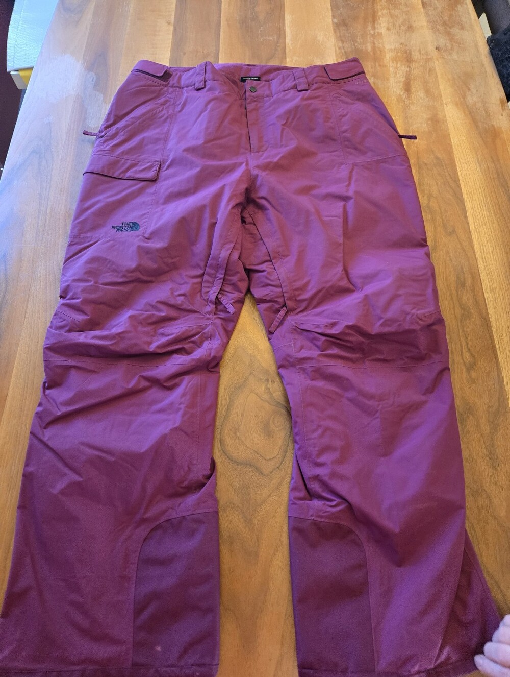 The North Face Womens Magenta Cargo Ski Pants XXL